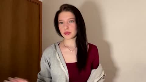 Sarah online show from February 11, 2026, 2:11 pm