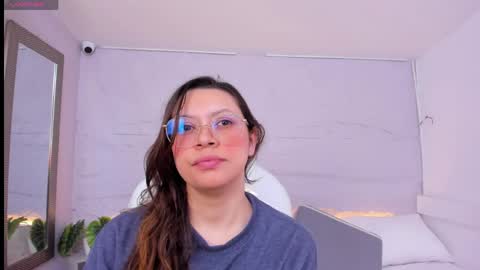 Lanna online show from May 27, 2026, 11:51 am