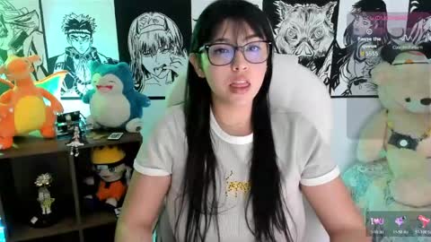 lanna miller     online show from April 27, 2026, 12:19 am