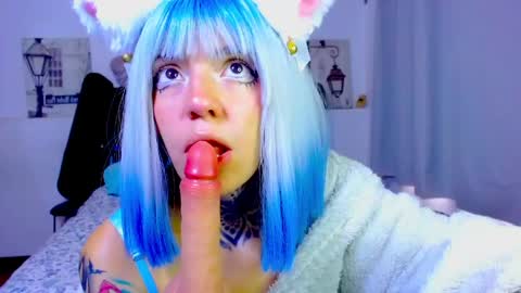 Snapshot of lannie_gonzaless chatting on May 22, 2026, 2:12 pm LANNIE Special show when it reaches 10000 flowers online show from May 22, 2026, 2:12 pm