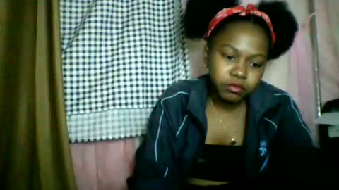 lara_belle online show from July 3, 2026, 4:35 pm