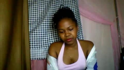 lara_belle online show from July 7, 2026, 7:23 am