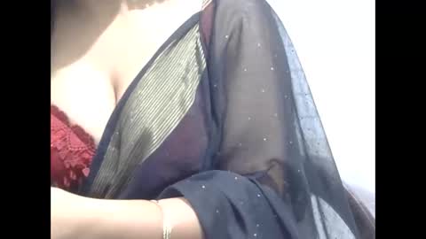 Anshika rai online show from April 21, 2026, 7:06 pm