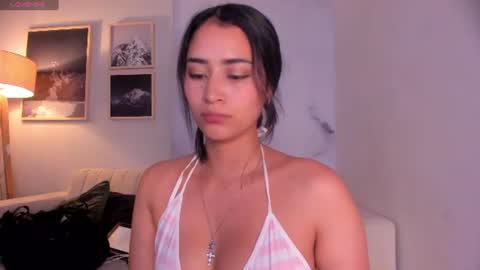 Snapshot of lara_madisson chatting on July 16, 2026, 5:46 am Lara Madisson online show from July 16, 2026, 5:46 am