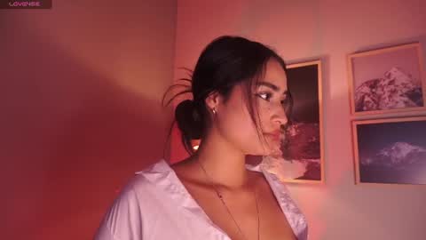 Snapshot of lara_madisson chatting on July 17, 2026, 5:58 am Lara Madisson online show from July 17, 2026, 5:58 am