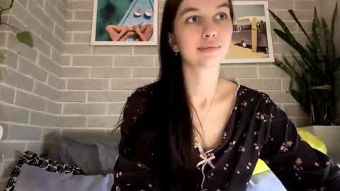 lara online show from March 22, 2026, 5:16 pm