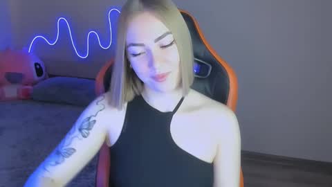 LaraKrein lk online show from November 15, 2025, 10:45 am