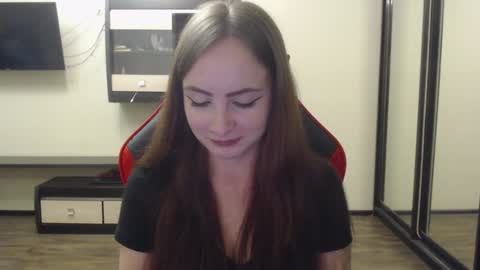 Snapshot of laralianna chatting on December 23, 2024, 6:27 pm Laralianna online show from December 23, 2024, 6:27 pm