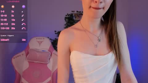 MY NAME IS LILY online show from March 4, 2025, 4:06 am