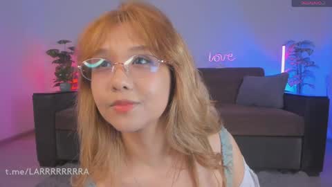 Snapshot of laramiaa chatting on April 30, 2026, 8:57 pm Lara online show from April 30, 2026, 8:57 pm