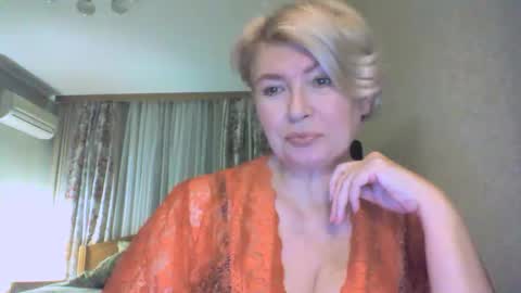 laramrs online show from October 20, 2025, 5:02 pm