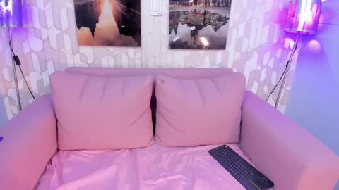 Lara Murphy online show from March 3, 2025, 11:14 pm