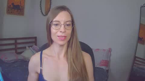 larawintersxxx online show from September 8, 2025, 8:52 pm