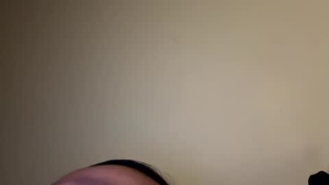 lareinapussy online show from February 8, 2026, 5:00 am