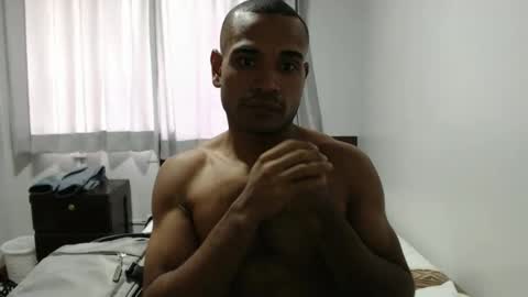 Snapshot of larenz_tate chatting on June 7, 2026, 12:09 pm larenz_tate online show from June 7, 2026, 12:09 pm