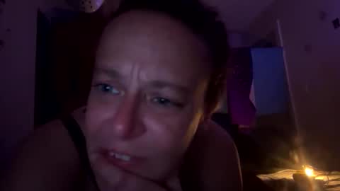 lareynadelnorte52 online show from June 5, 2026, 6:52 am