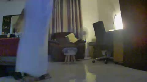 largepanny online show from February 16, 2025, 4:32 pm