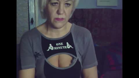 larisaq4ugo24 online show from January 11, 2025, 10:51 am