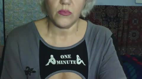 larisaq4ugo24 online show from January 12, 2025, 8:36 am