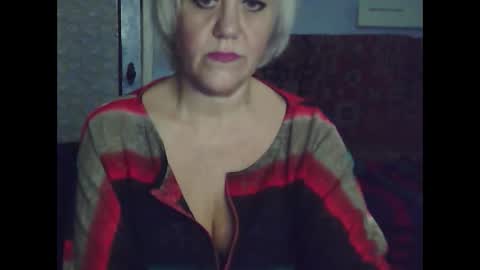 larisaq4ugo24 online show from January 15, 2025, 8:30 am