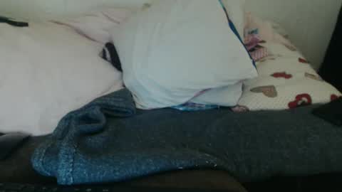 Lariss online show from January 15, 2026, 8:45 pm