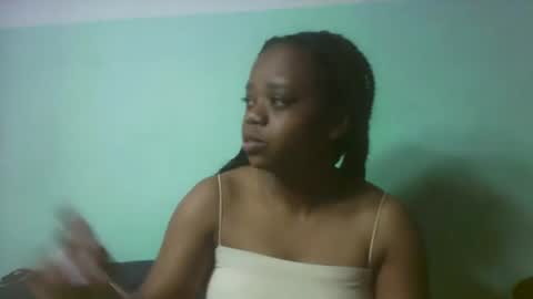 larissa645771 online show from September 17, 2025, 11:23 am