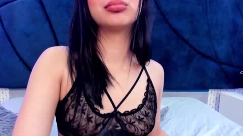 Valentina online show from March 8, 2025, 2:40 pm