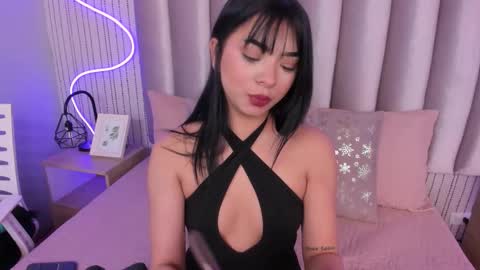 Valentina online show from October 21, 2025, 3:07 am