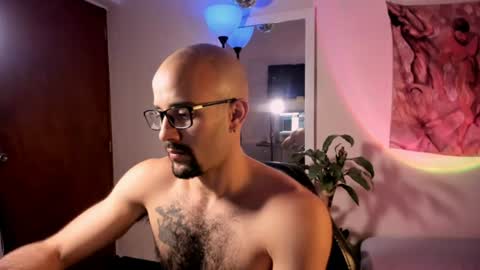Snapshot of larry_stewart chatting on July 25, 2026, 11:02 pm larry_stewart online show from July 25, 2026, 11:02 pm