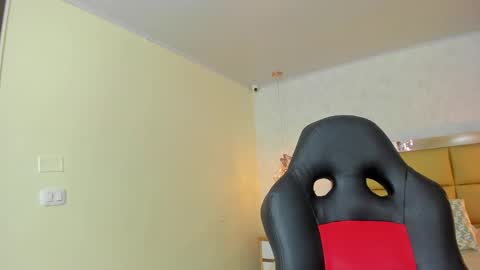  MIA  online show from September 11, 2025, 12:16 pm