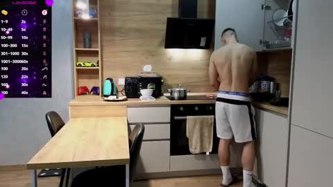 Snapshot of larstar01 chatting on February 20, 2025, 11:43 pm Lars online show from February 20, 2025, 11:43 pm