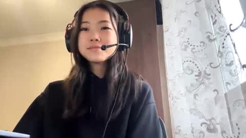 Yu online show from December 22, 2025, 9:28 am