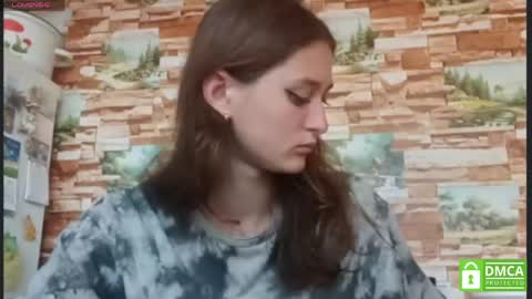 Cherry online show from June 1, 2026, 2:41 pm