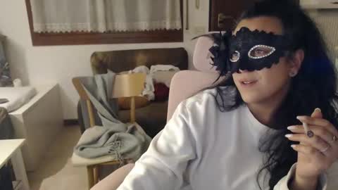 Auri online show from March 2, 2025, 3:56 am