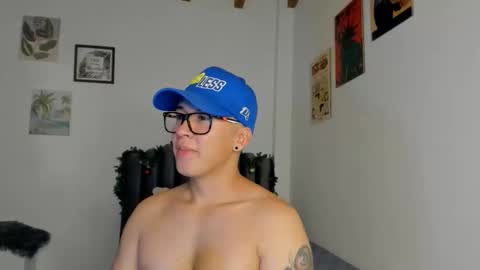 lass_nazar online show from November 29, 2025, 2:25 am