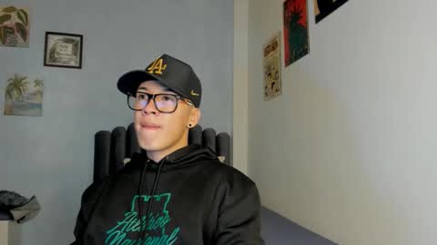 lass_nazar online show from April 1, 2026, 1:28 am