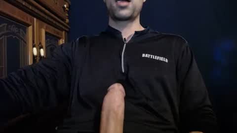 Snapshot of lastinline4 chatting on December 20, 2024, 12:49 pm Lastinline4 online show from December 20, 2024, 12:49 pm