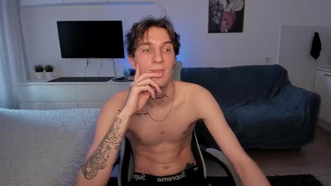 Snapshot of lastnight4you chatting on January 4, 2025, 8:49 am acie online show from January 4, 2025, 8:49 am