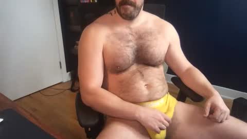 Snapshot of latenightlunch chatting on February 16, 2026, 8:38 pm Latenightlunch online show from February 16, 2026, 8:38 pm