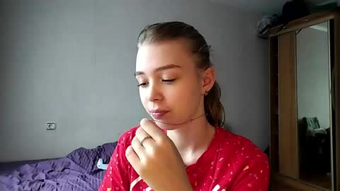 Snapshot of lateshastarnaud chatting on May 3, 2026, 8:09 am Linet online show from May 3, 2026, 8:09 am