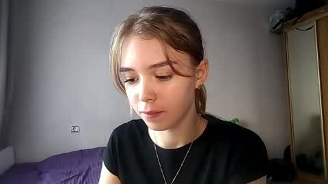 Snapshot of lateshastarnaud chatting on May 9, 2026, 8:19 am Linet online show from May 9, 2026, 8:19 am