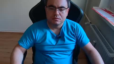 latexboy893 online show from June 21, 2026, 5:04 pm