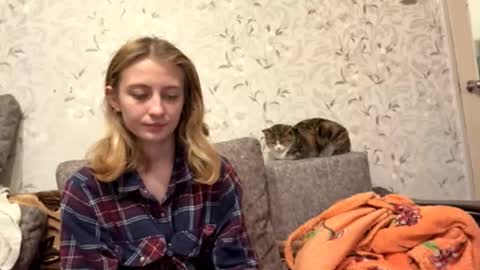 Amelia online show from January 7, 2026, 11:23 am