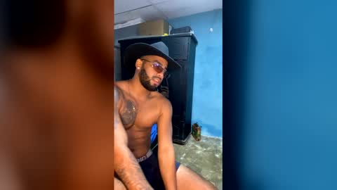 latin00000 online show from June 4, 2026, 5:52 pm