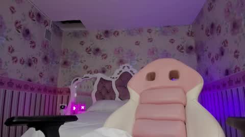 Valeria  online show from February 16, 2025, 5:48 am