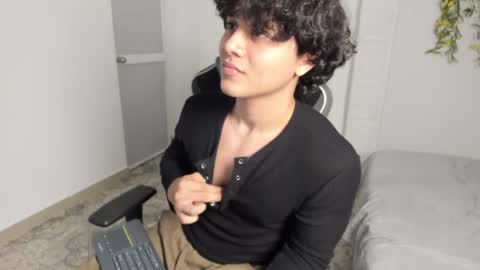 latin_beastx online show from June 17, 2026, 8:10 pm