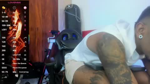 latin_blackmen online show from March 1, 2026, 11:34 am