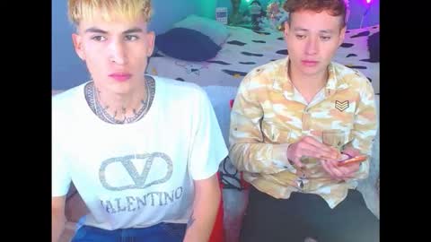 latin_boysxxx_ online show from November 27, 2025, 11:51 pm