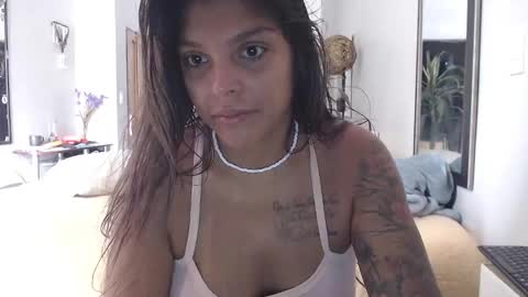 M E G A N  online show from November 21, 2025, 4:38 pm