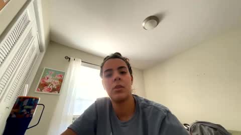 latina989 online show from September 8, 2025, 3:33 pm